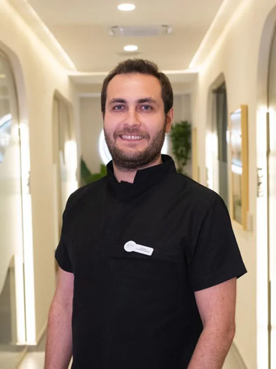 Dt. Ramazan Demirel, equipo médico