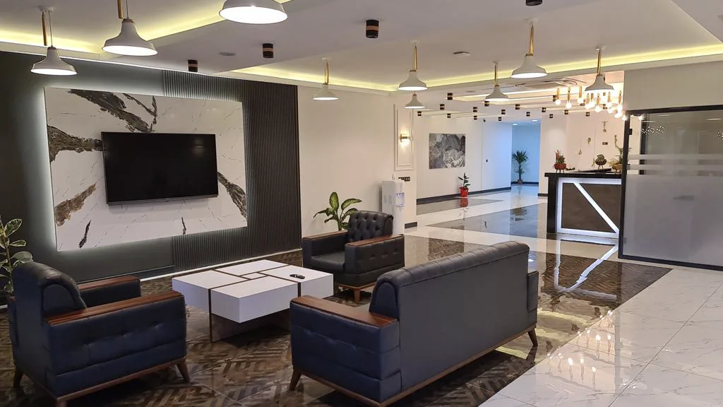 Waiting area at Dt. Kadir Şahin Dental Practice