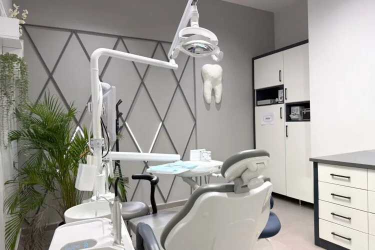 Second dental treatment unit at the practice