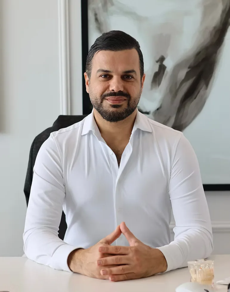 Dt. Deniz Güzel, ärztliches Team