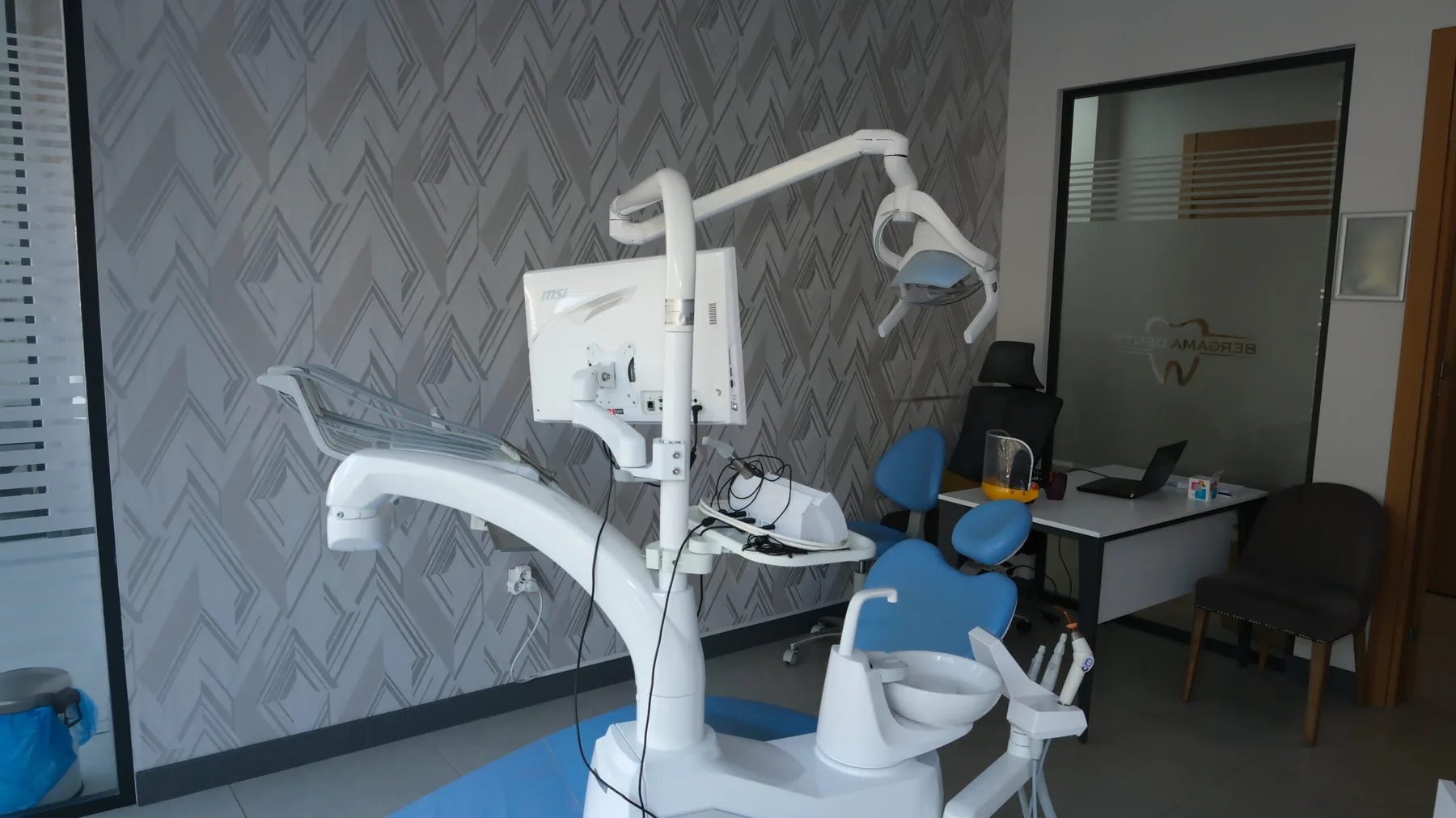 Bergama Dental treatment room