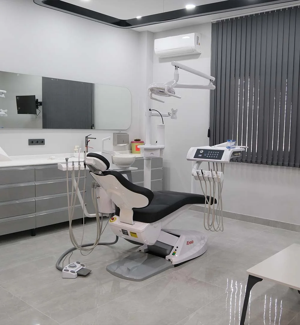 CM Dental Clinic treatment room with a dental chair