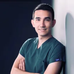 Uzm. Dt. Hüseyin Anıl Banazlı, ärztliches Team
