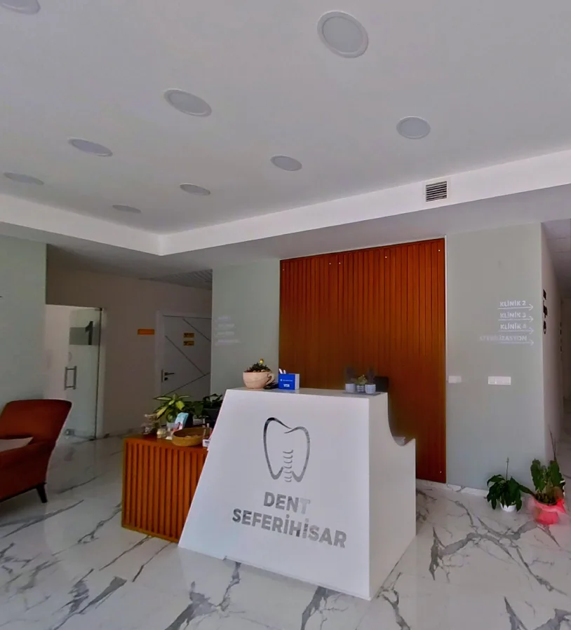 Dent Seferihisar branded reception desk