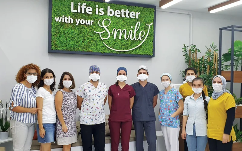 Clinical team at Yalı Diş Üçkuyular branch