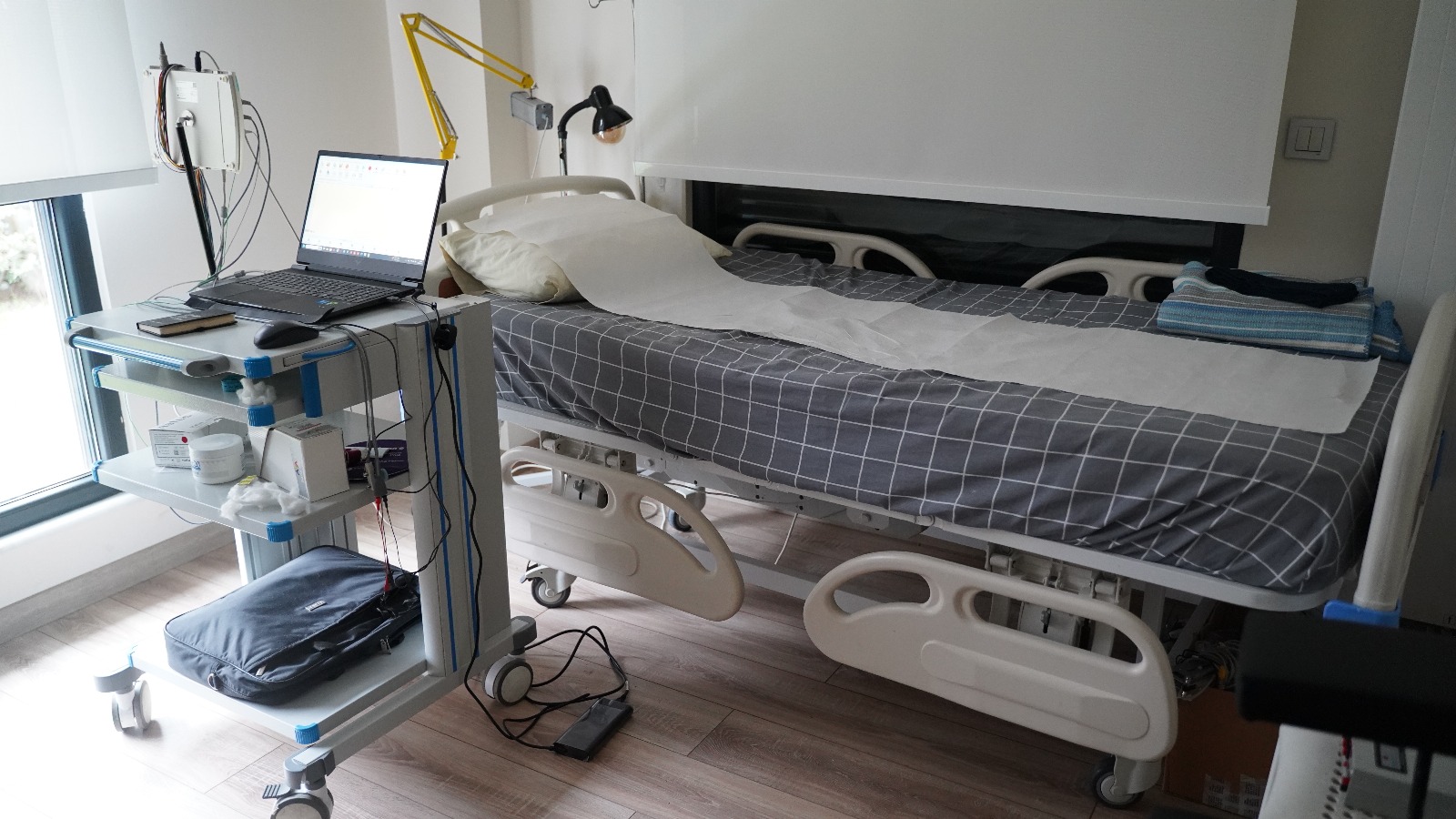 EEG area at Recep Alp neurology practice