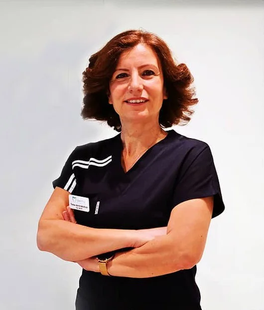 Dt. Özlem Karakozak, ärztliches Team