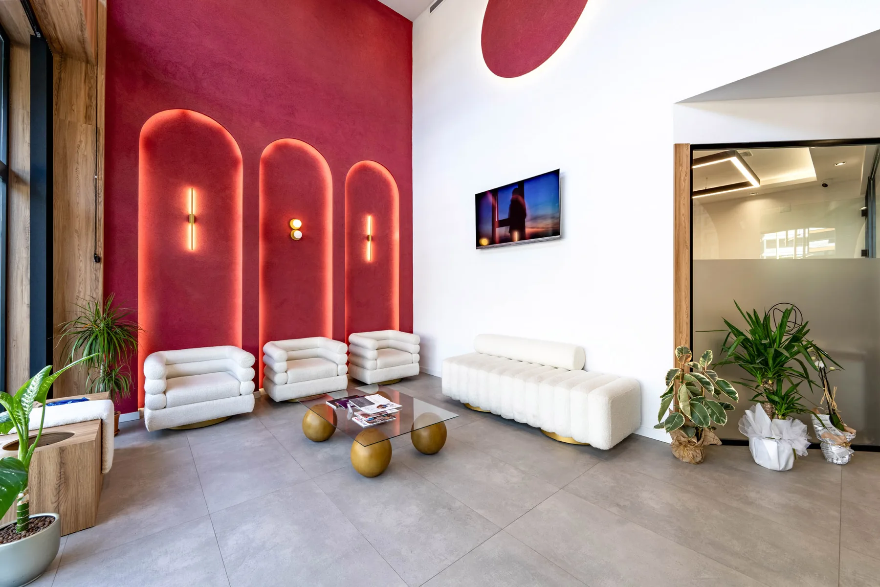 Patient waiting area at DentOniks