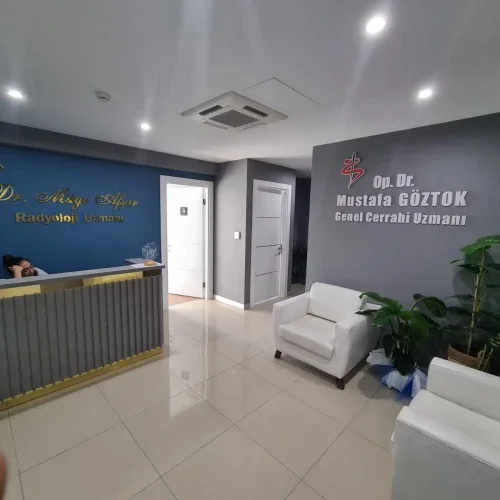 Reception area at Mustafa Göztok Practice