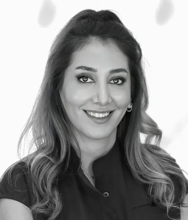 Uzm. Dt. Maryam Fazeli, ärztliches Team